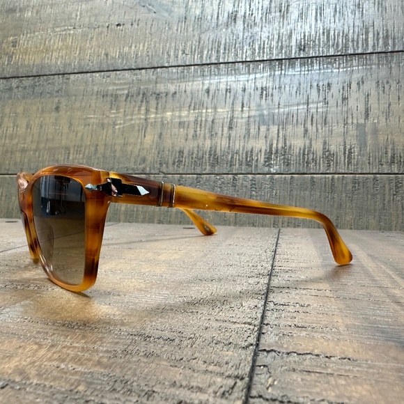 PERSOL 3023S SUNGLASESS. BROWN TORTOISESHELL ACETATE. EXCELLENT CONDITION main image 5